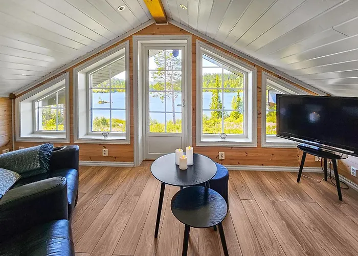 Feriehus In Vinje With House Sea View